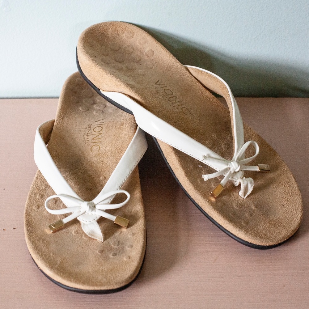 Vionic Flip Flops
